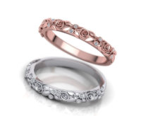 Женское кольцо с розами и камнями